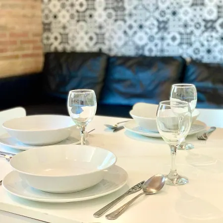 Charm Miro Lejlighed *